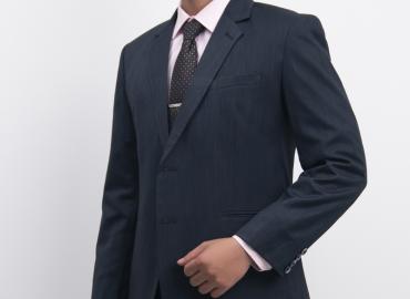 Những Điều Cần Biết Khi Chọn Suit Trung Niên